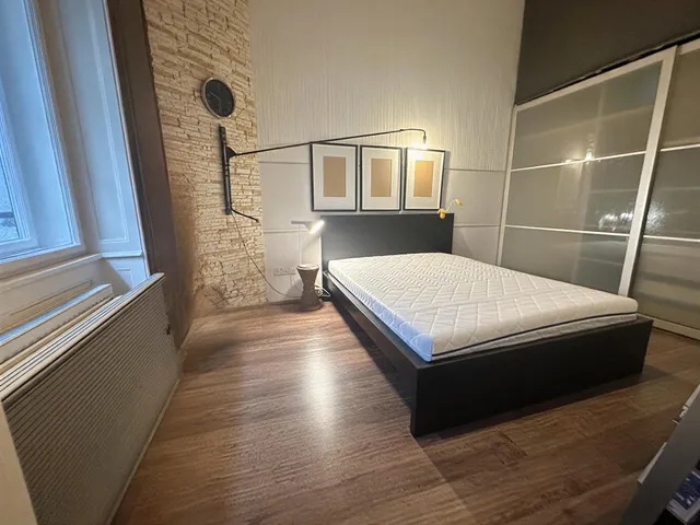 Eladó lakás Budapest VI. kerület 55 nm