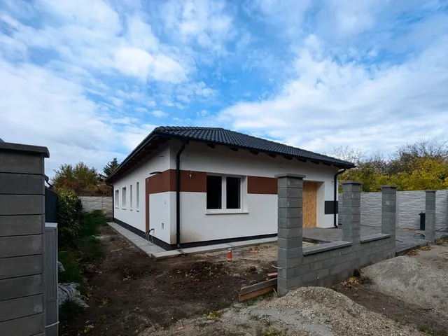 Eladó ház Budapest XVIII. kerület, Ferihegy 88 nm