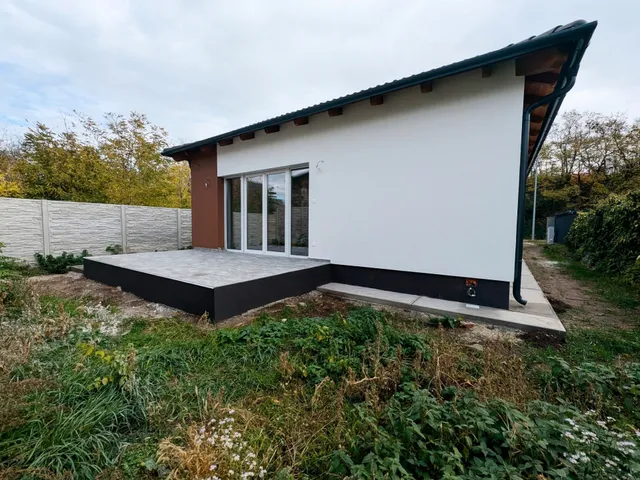 Eladó ház Budapest XVIII. kerület, Ferihegy 88 nm