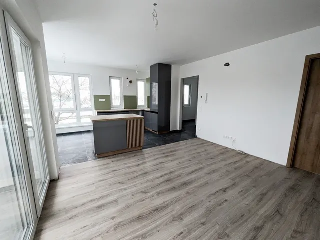 Eladó lakás Budapest XVIII. kerület, Gloriett-telep 65 nm