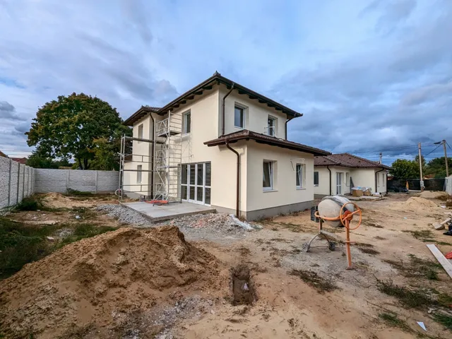 Eladó ház Gyál 137 nm