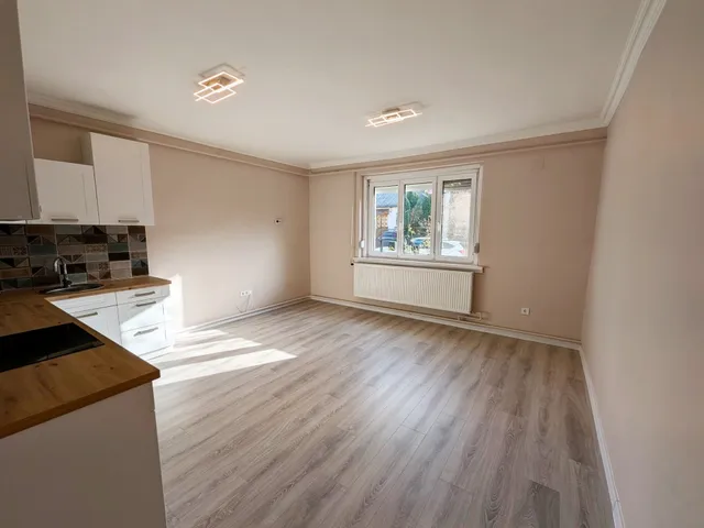 Eladó lakás Budapest XVI. kerület, Árpádföld 94 nm