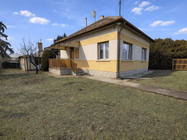 Kiadó ház Budapest XVIII. kerület, Belsőmajor 75 nm