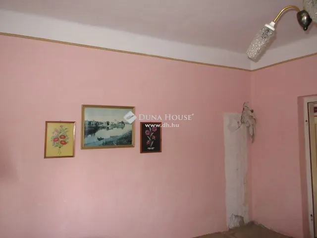 Eladó ház Tiszakarád 90 nm