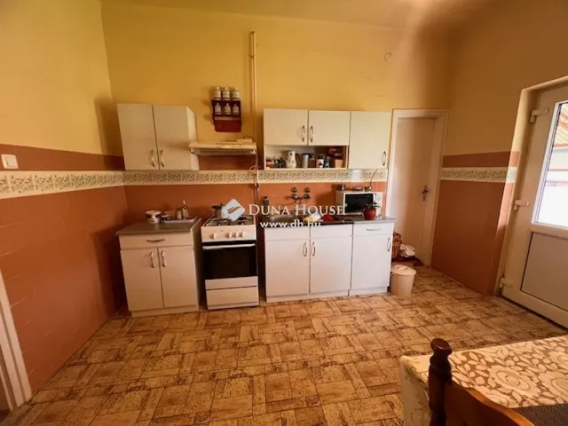 Eladó ház Nagyhalász 96 nm