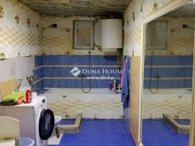 Eladó ház Rakamaz 110 nm