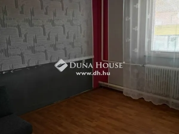 Eladó ház Gávavencsellő 76 nm