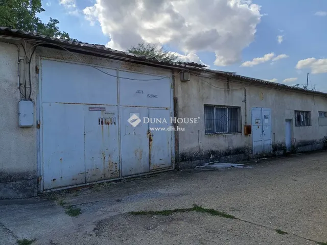Eladó kereskedelmi és ipari ingatlan Debrecen 990 nm