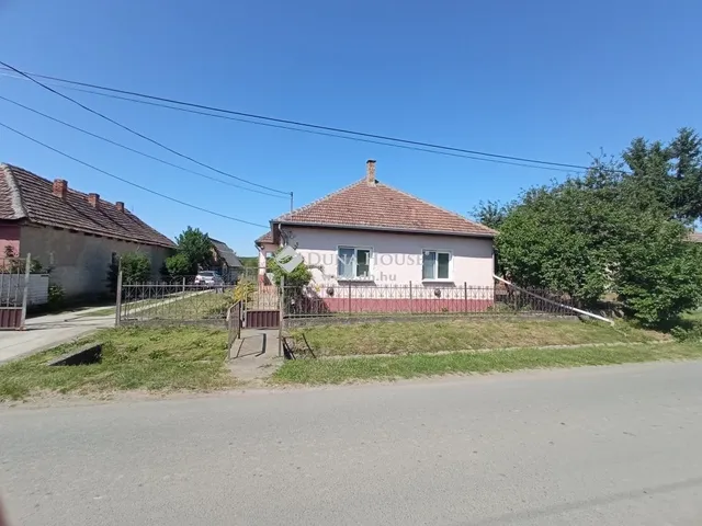Eladó ház Ricse 98 nm