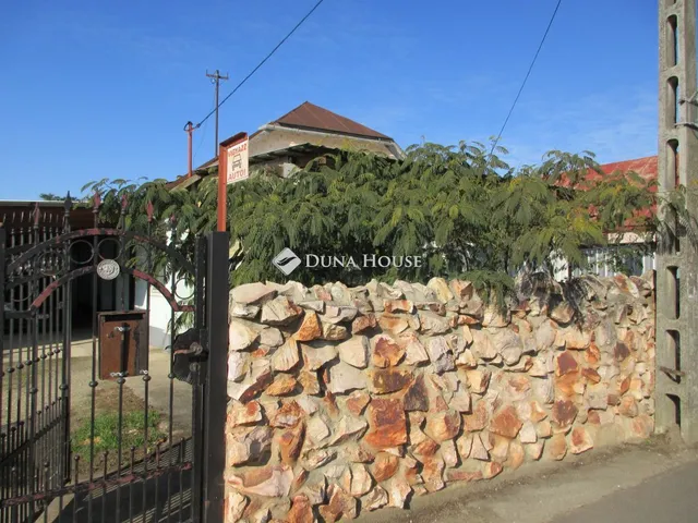 Eladó ház Nagyhalász 140 nm