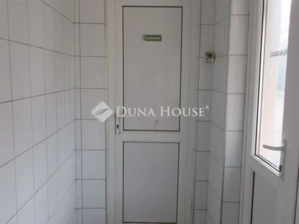 Eladó kereskedelmi és ipari ingatlan Demecser 400 nm