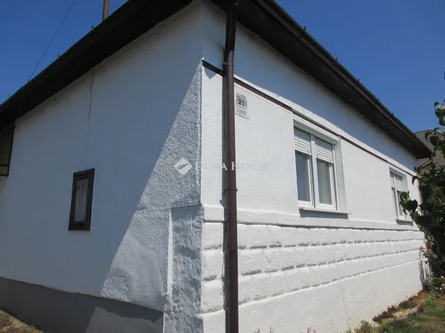 Eladó ház Ajak 100 nm