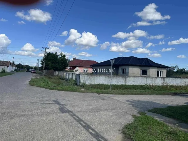 Eladó ház Dombrád 110 nm