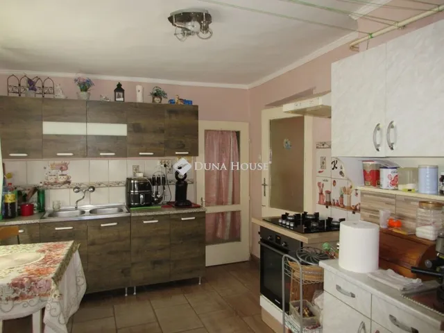 Eladó ház Tiszarád 62 nm