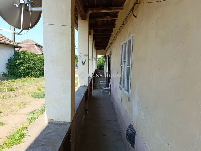 Eladó ház Tiszarád 67 nm