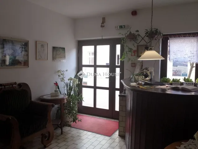 Eladó kereskedelmi és ipari ingatlan Tokaj 591 nm