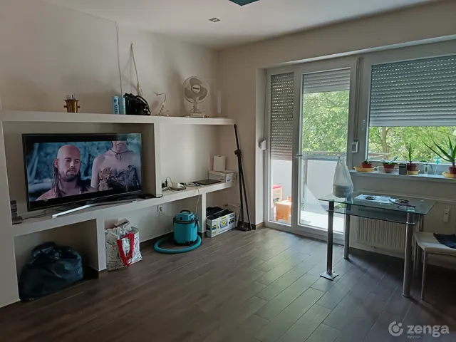 Eladó lakás Szolnok 49 nm