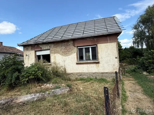Eladó ház Ivád 75 nm