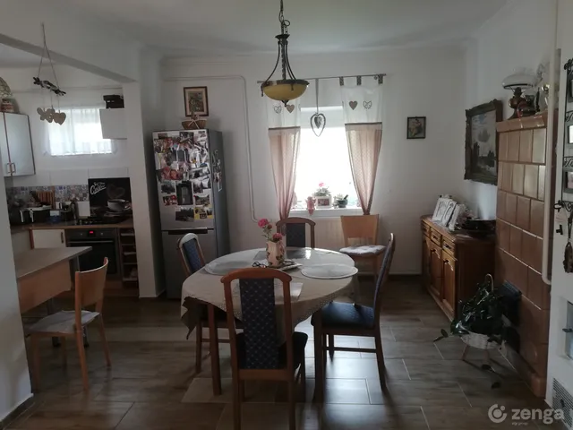 Eladó ház Bánd 95 nm
