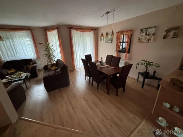 Eladó lakás Győr, Gyirmót, Tavirózsa utca 89 nm