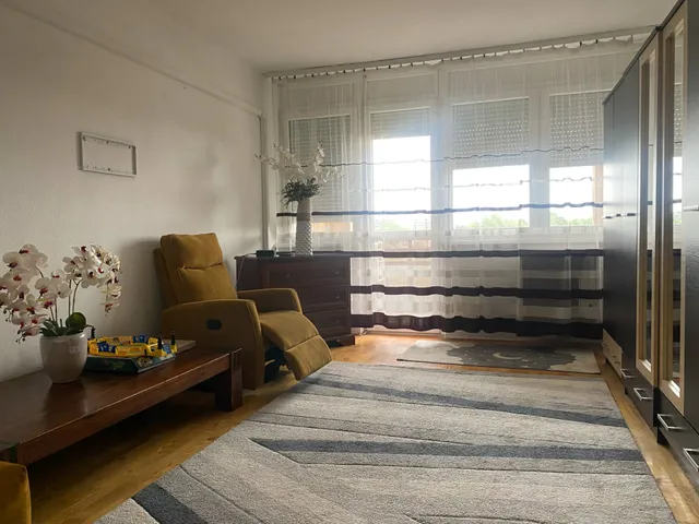 Eladó lakás Nyíregyháza, Malomkert 64 nm