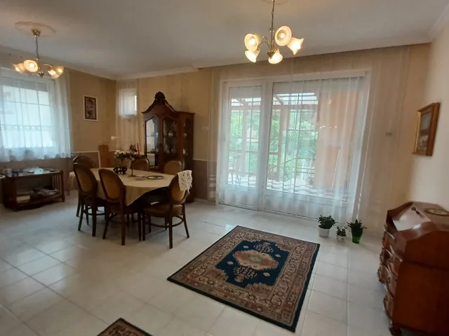Eladó ház Nyíregyháza, Belváros 175 nm