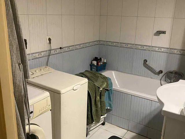 Eladó lakás Nyíregyháza, Malomkert 76 nm