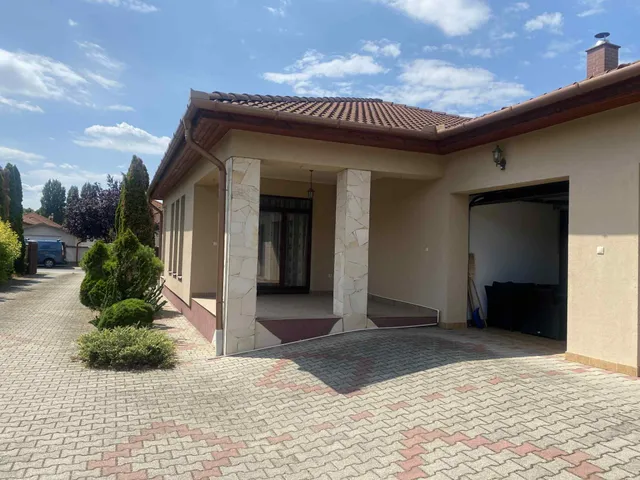 Eladó ház Nyíregyháza, Malomkert 119 nm