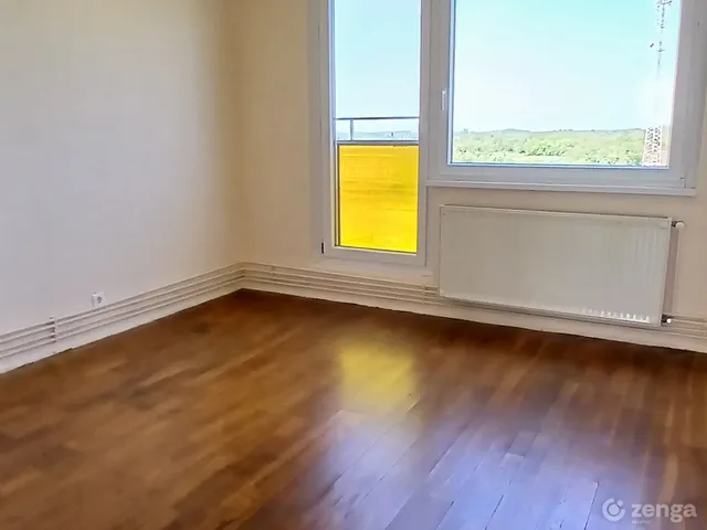 Eladó lakás Gyula, Törökzug 49 nm