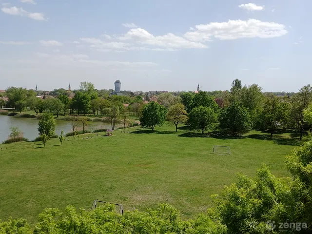 Eladó lakás Gyula, Törökzug 49 nm