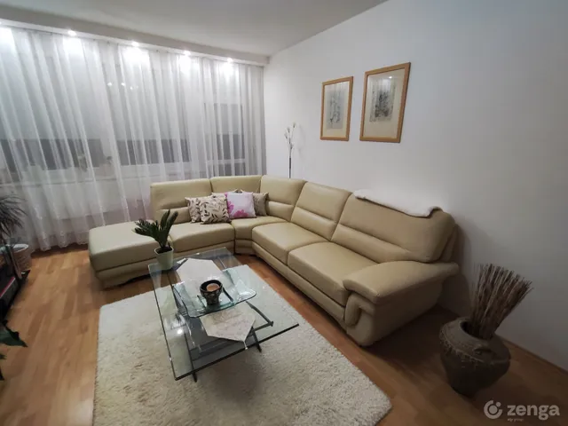 Eladó lakás Eger, Belváros 74 nm