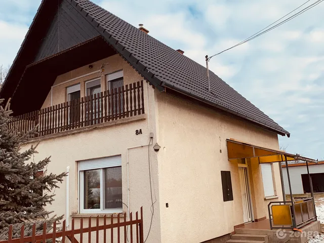 Eladó ház Dömsöd 105 nm