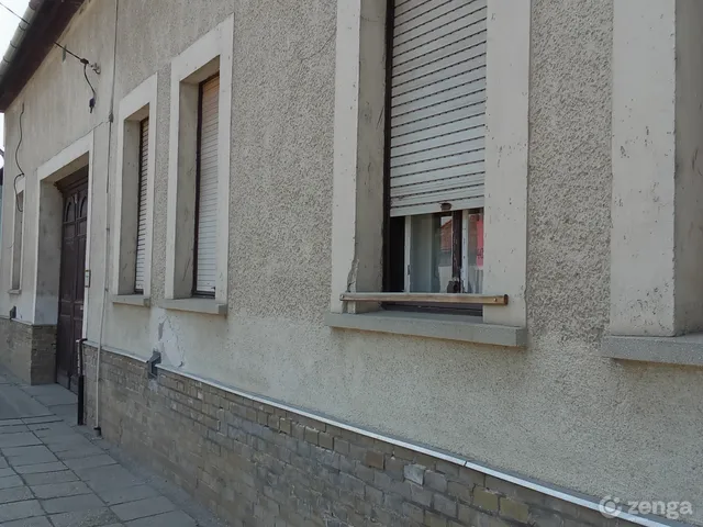 Eladó ház Szeged, Kiskundorozsma 100 nm