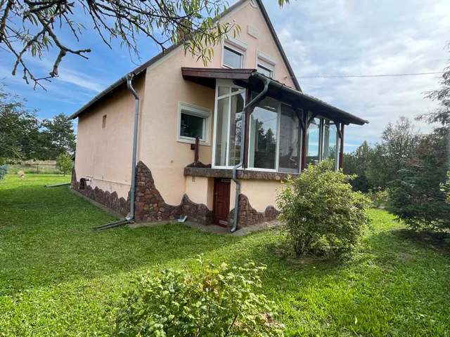 Eladó ház Kővágóörs 115 nm