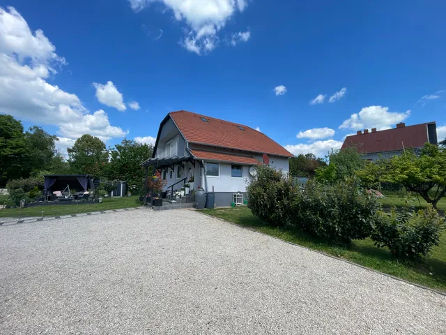 Eladó ház Cserszegtomaj, Vadász utca 6 172 nm