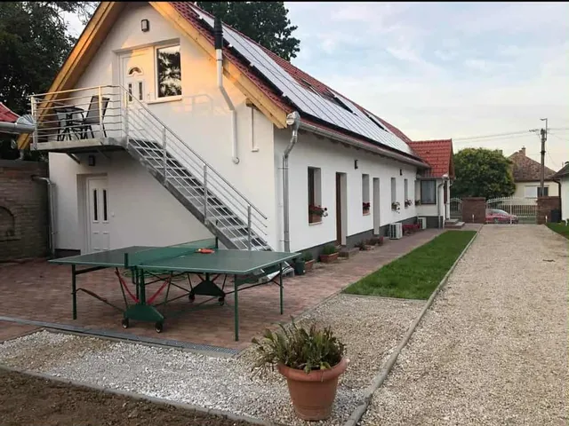 Eladó ház Balatonkeresztúr 200 nm