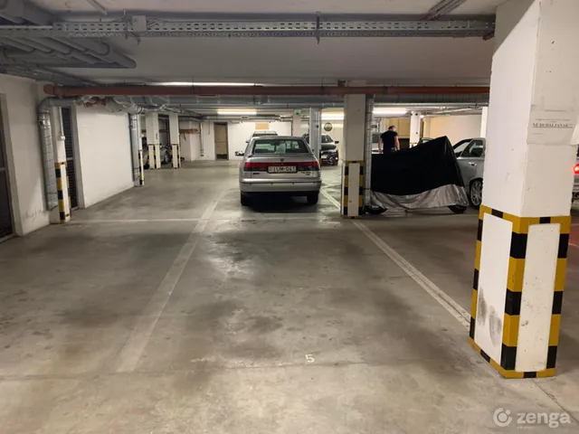 Eladó garázs Budapest VIII. kerület, Corvin negyed 12 nm