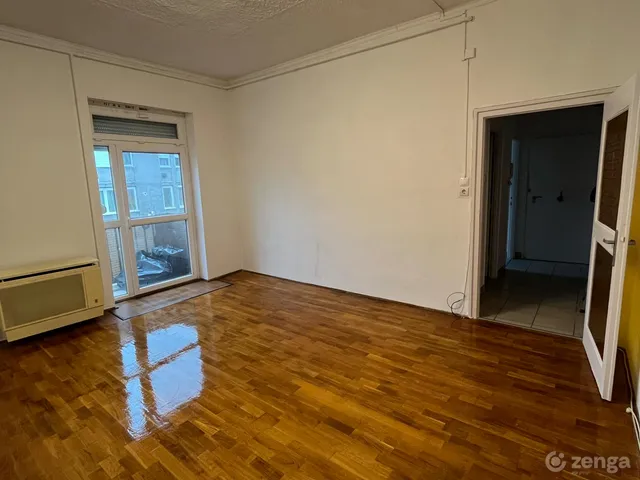 Eladó lakás Debrecen, Belváros, Petőfi tér 7 51 nm
