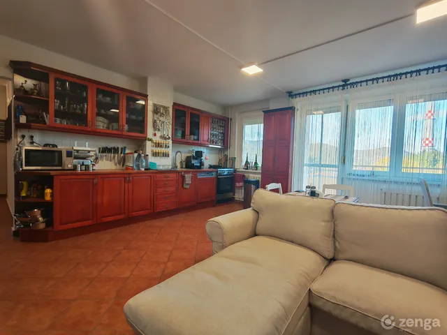 Eladó lakás Budapest III. kerület, Kaszásdűlő 75 nm