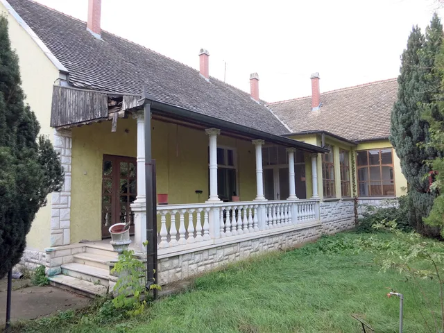 Eladó kereskedelmi és ipari ingatlan Csátalja 936 nm
