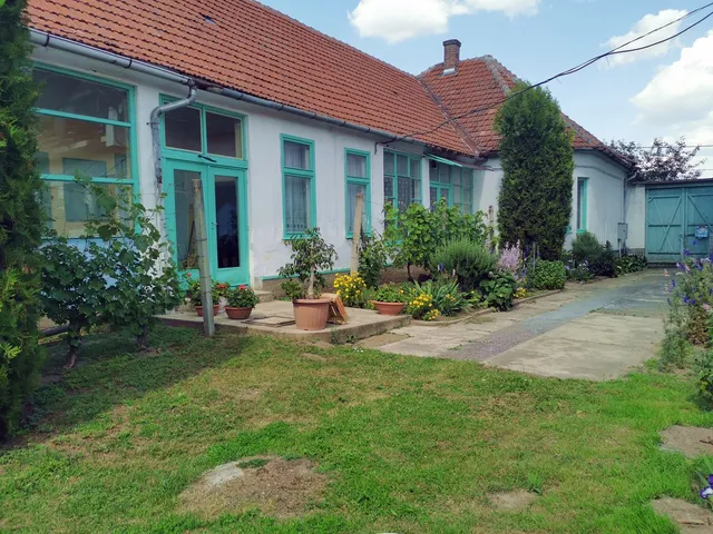 Eladó ház Vaskút 120 nm