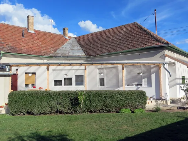 Eladó ház Hercegszántó 144 nm