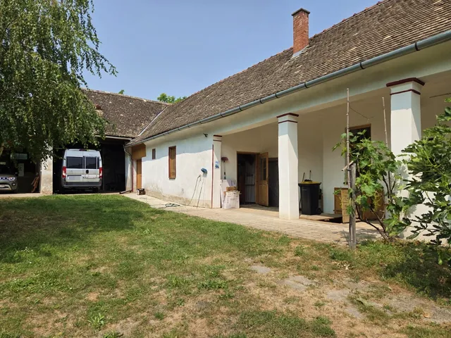 Eladó ház Csátalja, Dózsa György utca 110 nm