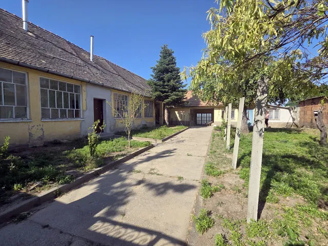 Eladó ház Csátalja 85 nm