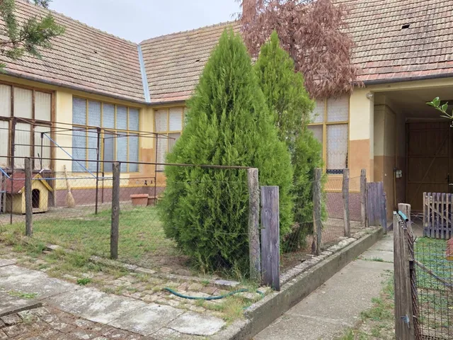 Eladó ház Vaskút 120 nm