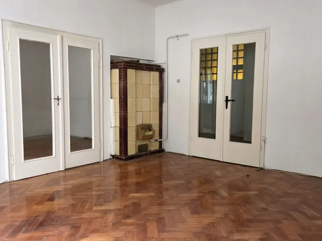 Eladó lakás Baja, Belváros 87 nm