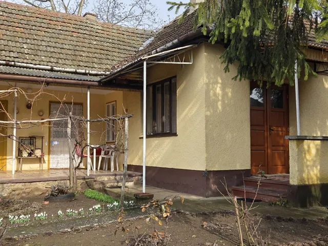 Eladó ház Felsőszentiván 80 nm