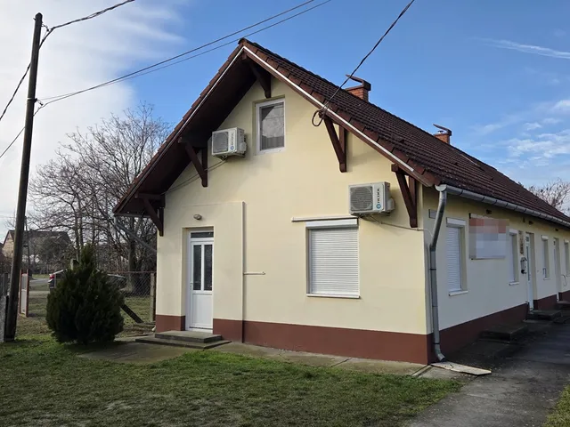 Eladó ház Dávod 156 nm