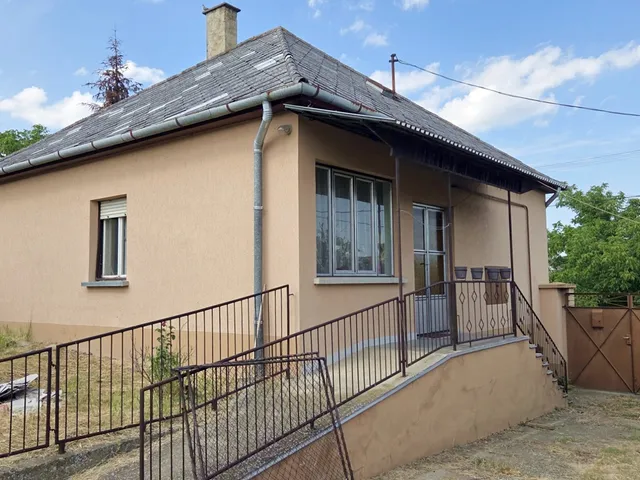 Eladó ház Bátmonostor 80 nm