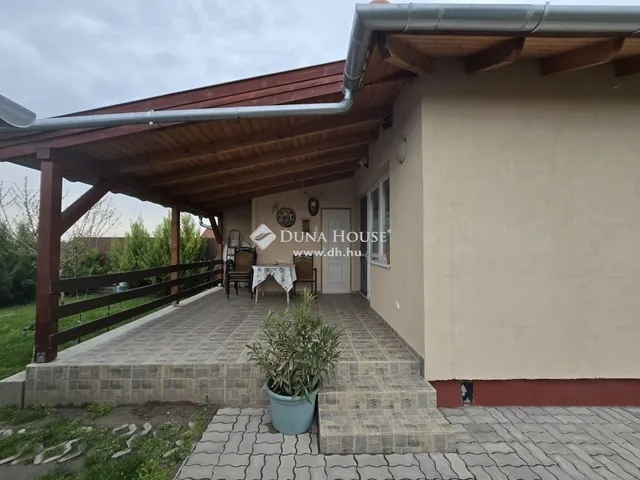 Eladó ház Taksony 72 nm